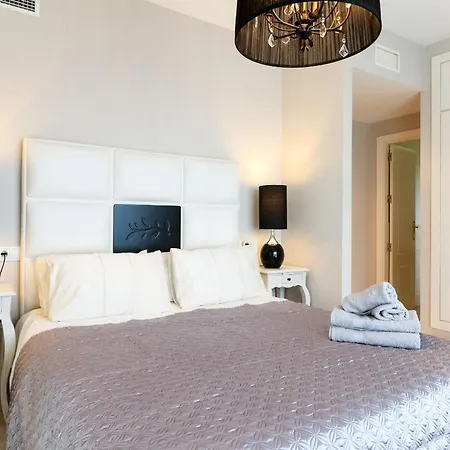 La Goleta - San Pedro Beachside, 200m Appartement *