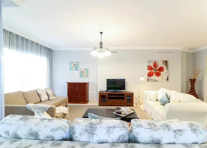 La Goleta - San Pedro Beachside, 200m Marbella