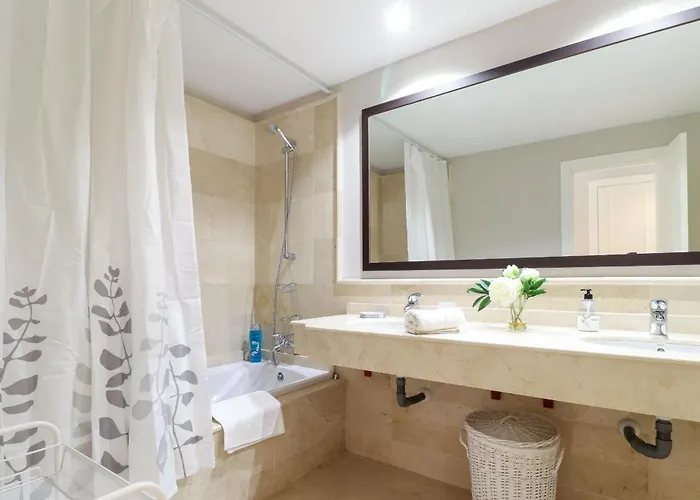 La Goleta - San Pedro Beachside, 200m * Marbella