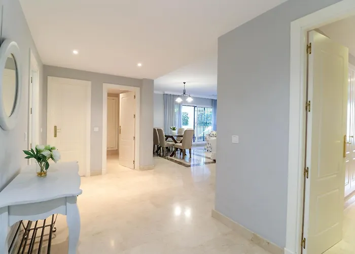 La Goleta - San Pedro Beachside, 200m