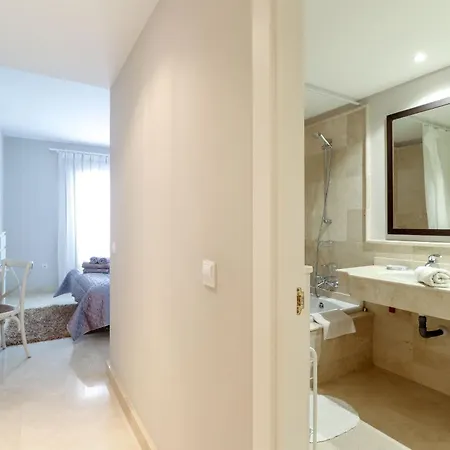 La Goleta - San Pedro Beachside, 200m